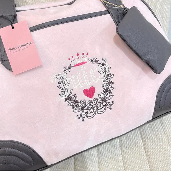 NEW Juicy Couture Pink Velour Heritage Weekender‎ Overnight Duffel Carry On Bag - Picture 2 of 7